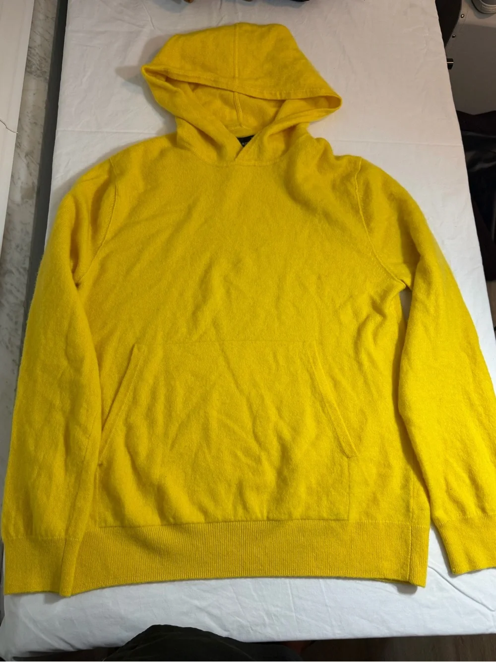 Banana Republic Sunny Yellow Men's Hooded Pullover